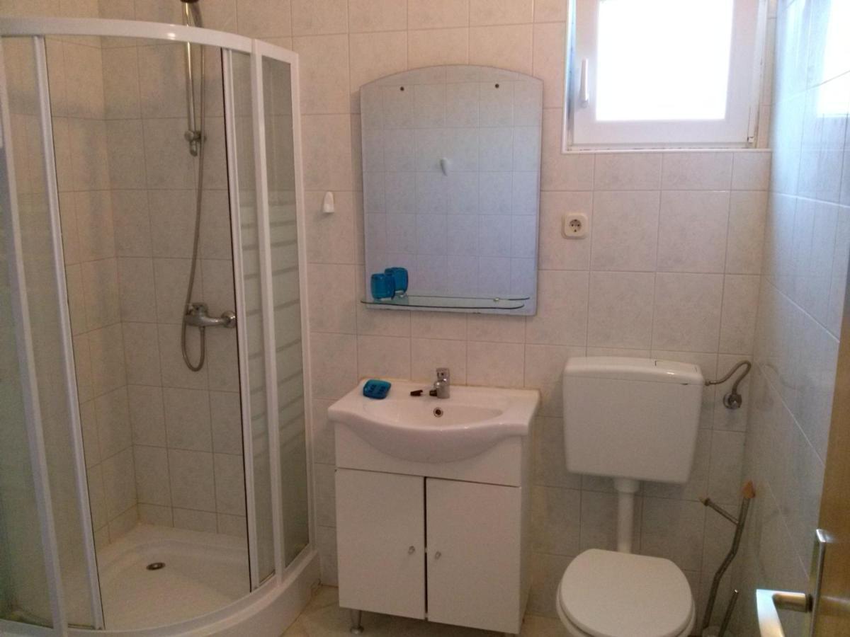 Apartments And Rooms With A Swimming Pool Kali, Ugljan - 14083 Bagian luar foto