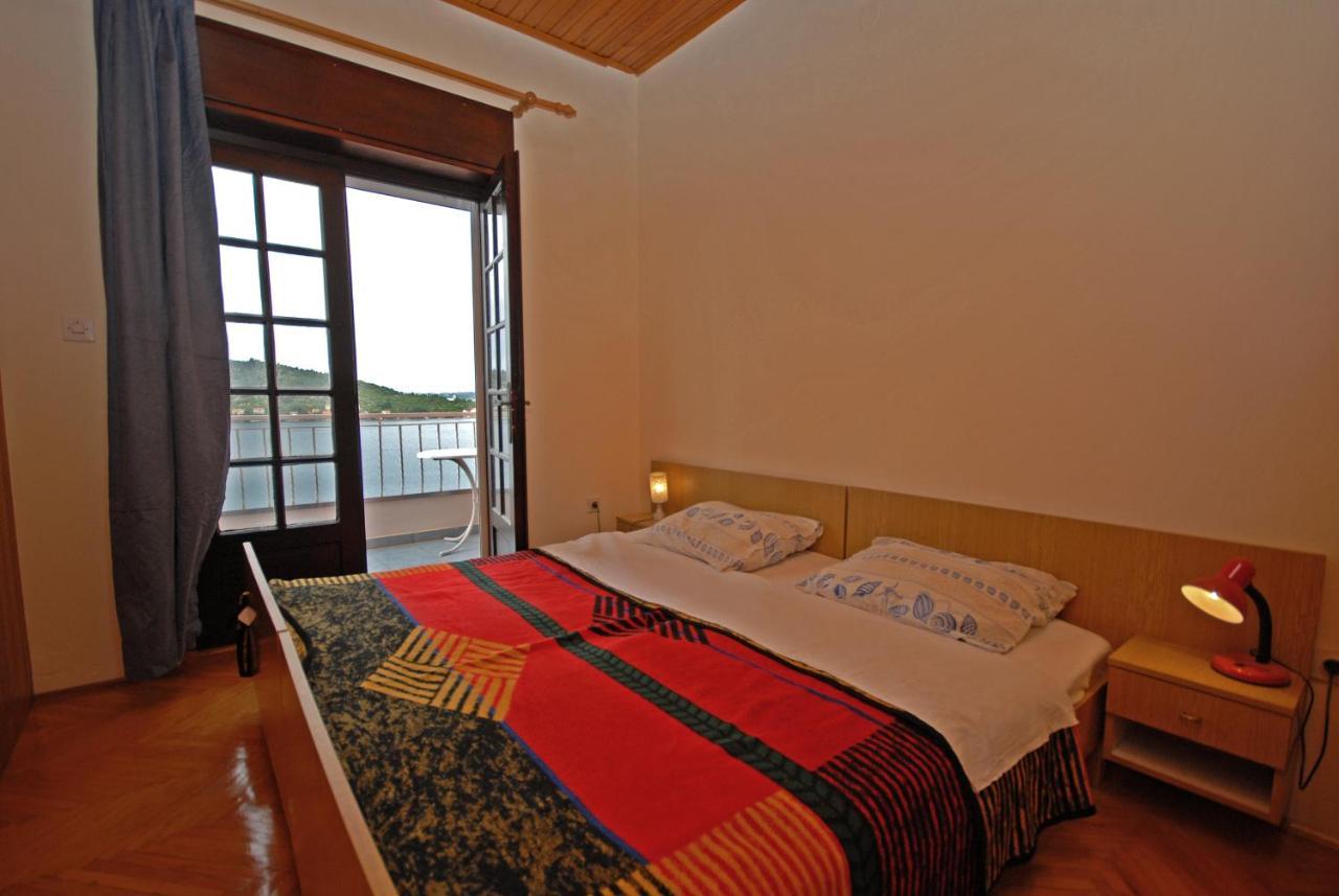 Apartments And Rooms With A Swimming Pool Kali, Ugljan - 14083 Bagian luar foto