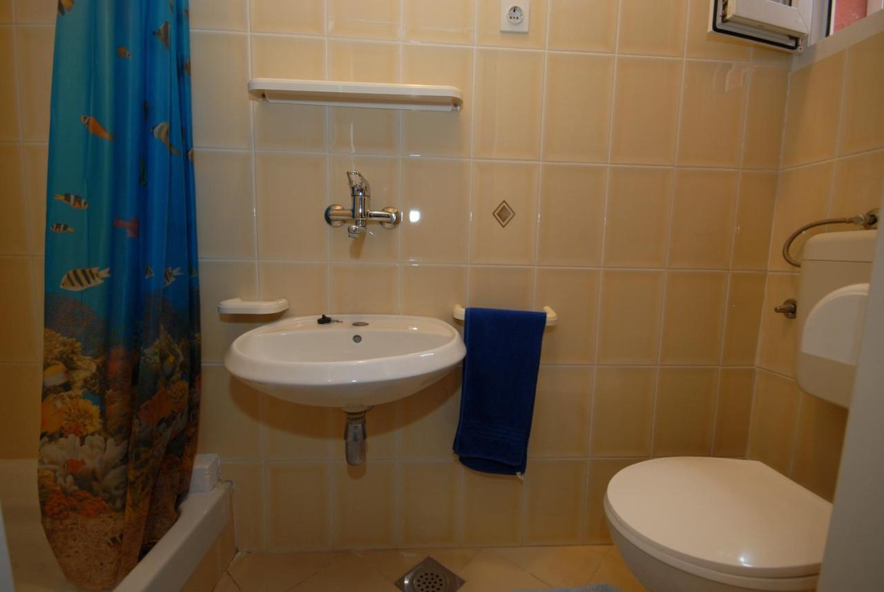 Apartments And Rooms With A Swimming Pool Kali, Ugljan - 14083 Bagian luar foto