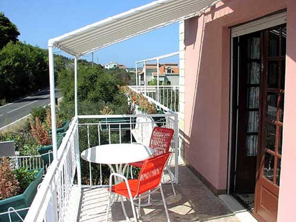 Apartments And Rooms With A Swimming Pool Kali, Ugljan - 14083 Bagian luar foto